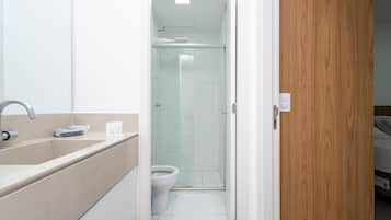 Leilighet – basic | Bad | Dusj og toalettartikler (inkludert)