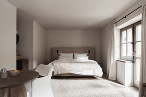 Executive Suite, Mountain View