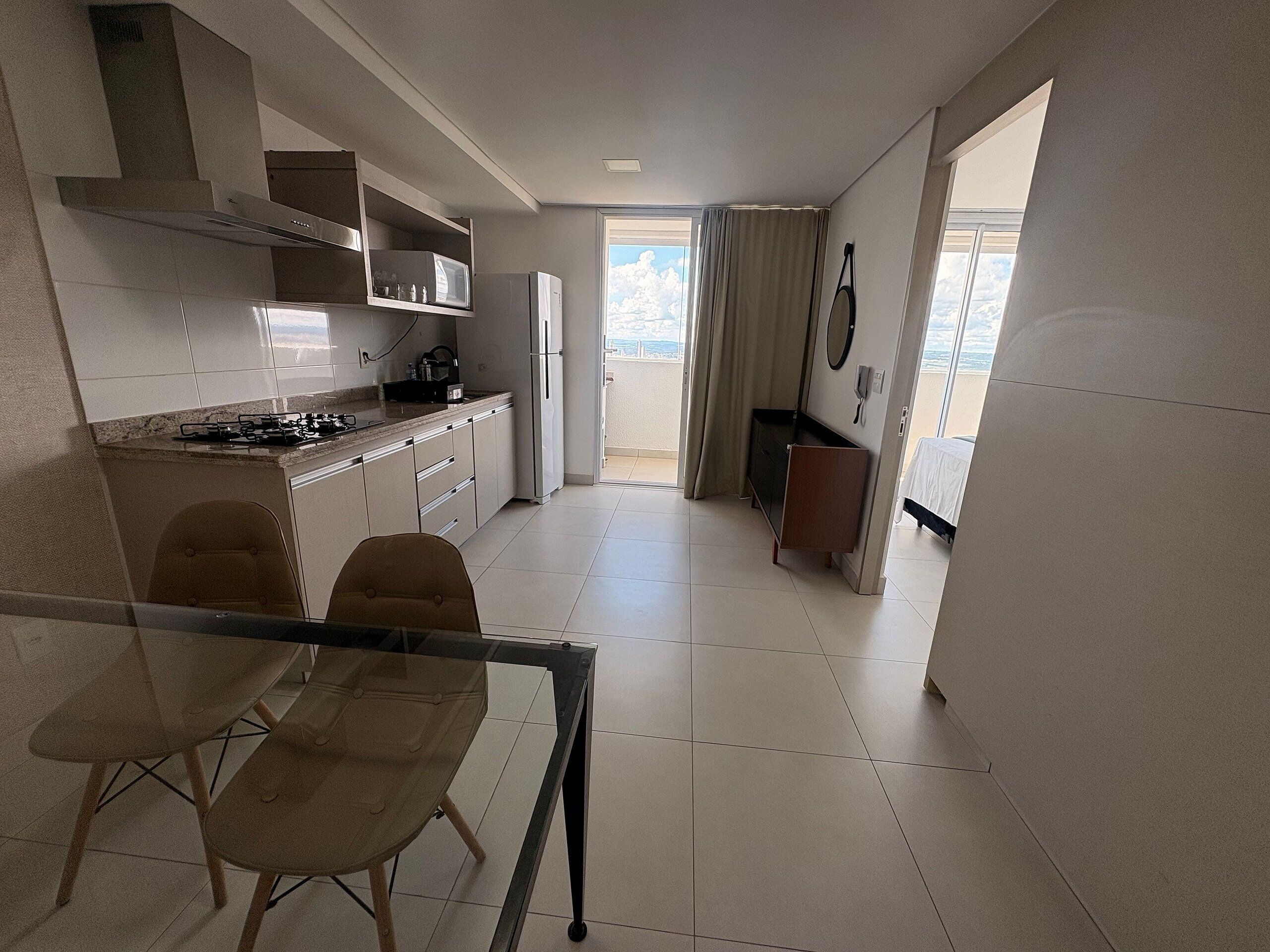 Apartment | Eigene Küche | Kochgeschirr/Geschirr/Besteck