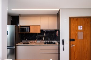 Basic Apartment | Private kitchen