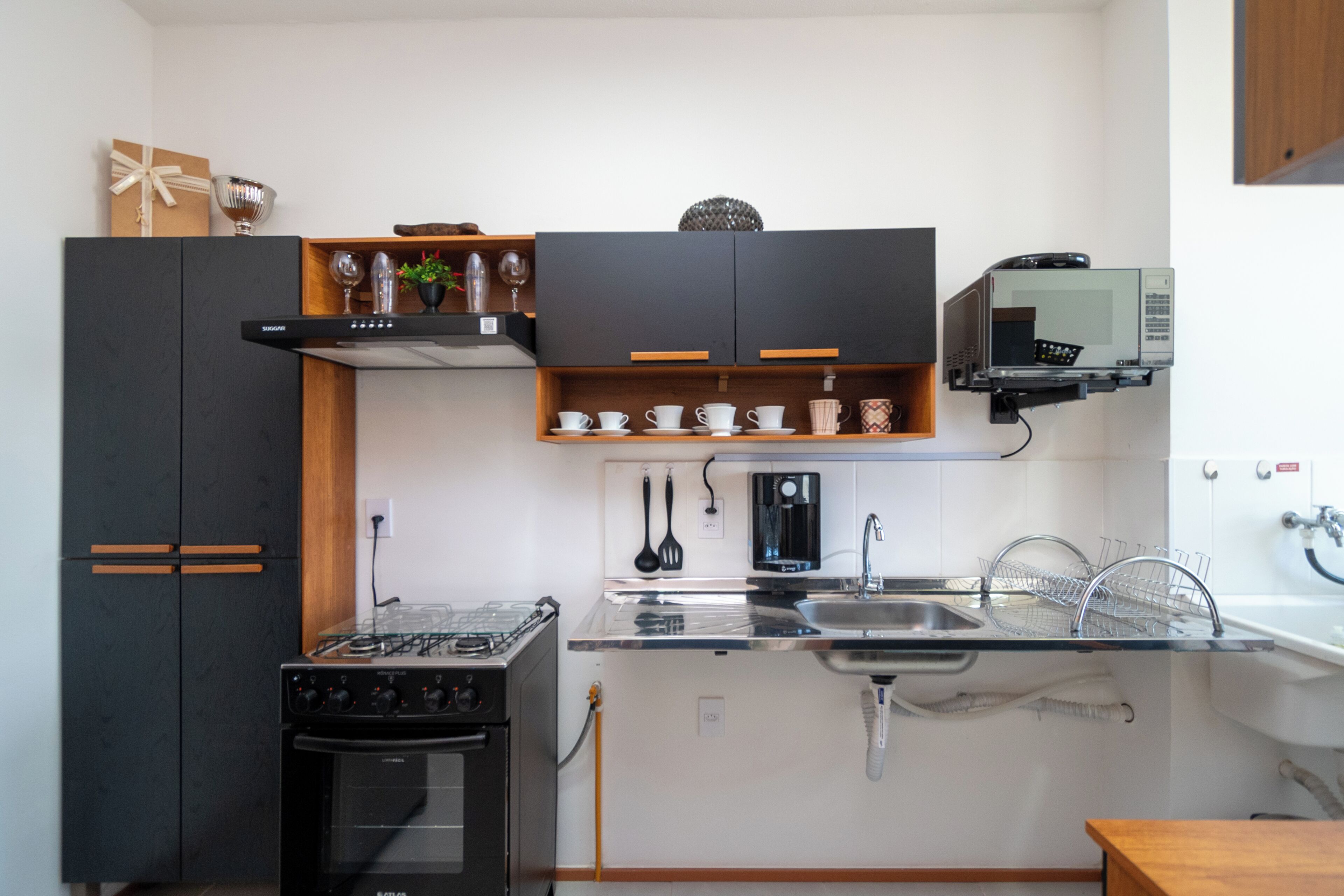 Apartamento básico | Cozinha privada | Talheres/pratos/utensílios de cozinha