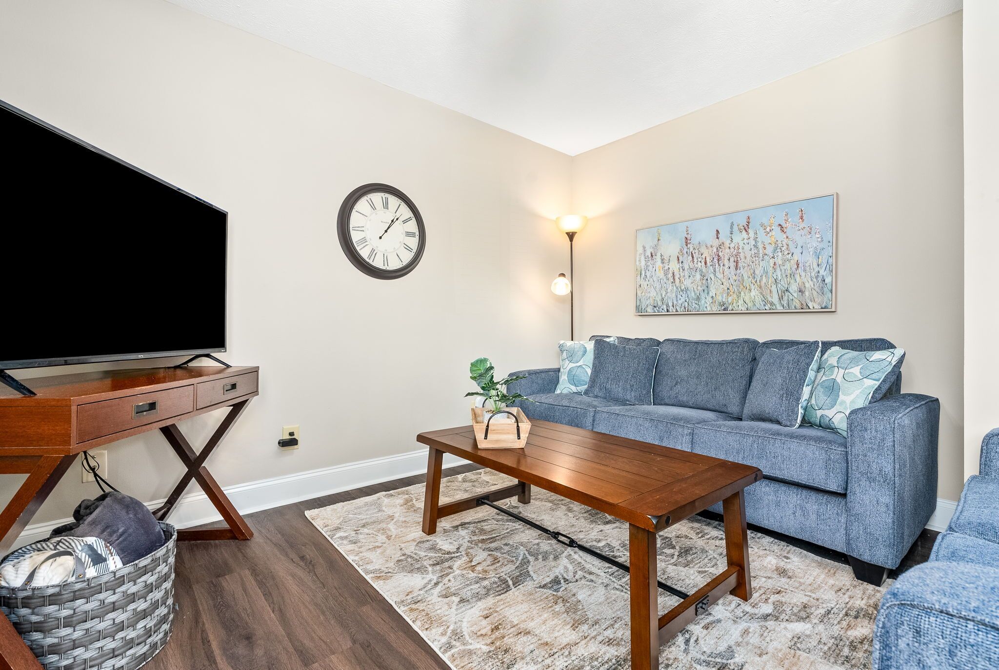 New!charming 2-bedroom Apartment In Auburn Close To Campus! - Auburn, AL