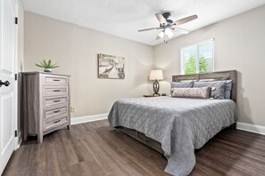 2 bedrooms, WiFi, bed sheets