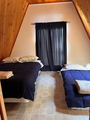 3 habitaciones, tabla de planchar con plancha y wifi gratis