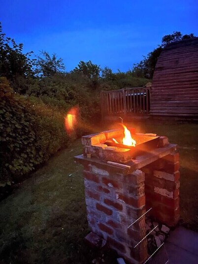 Pod2 Kingfisher Powys River Glamping Pods Builth Wells Wales