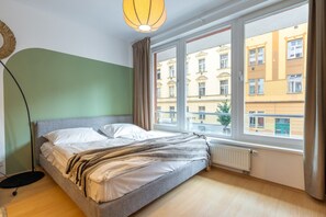 1 chambre, bureau, fer et planche à repasser, Wi-Fi gratuit