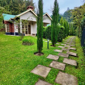 Balcony - Paradise Farm Cottages Mbui (Nyeri)