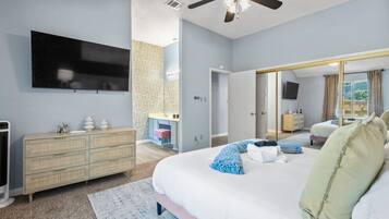 2 bedrooms, desk, iron/ironing board, travel crib