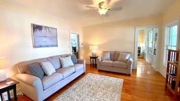 Smart TV, ping pong, books