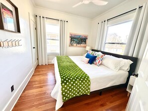 4 bedrooms, desk, iron/ironing board, travel cot
