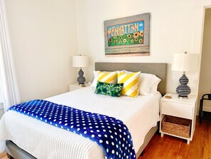 4 bedrooms, desk, iron/ironing board, travel cot