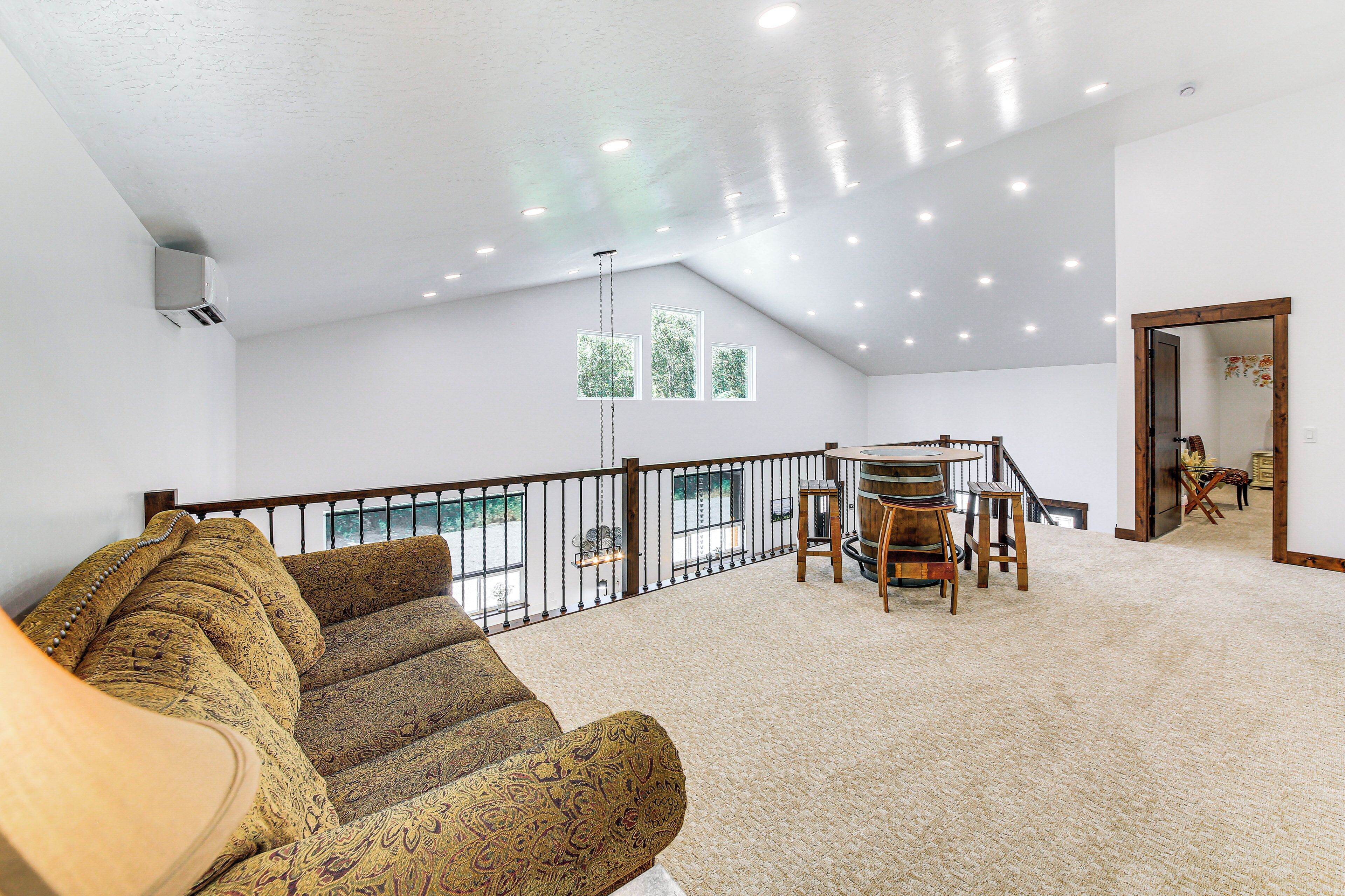 Relax, Reconnect & Explore: Modern Idaho House! - Bonners Ferry, ID