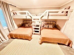 9 bedrooms, iron/ironing board, travel cot, free WiFi