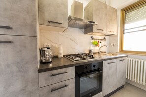 Kühlschrank, Toaster, Eiswürfelbereiter