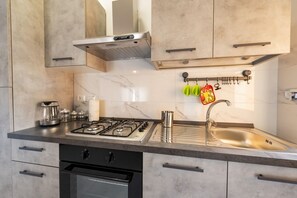 Fridge, toaster, ice maker