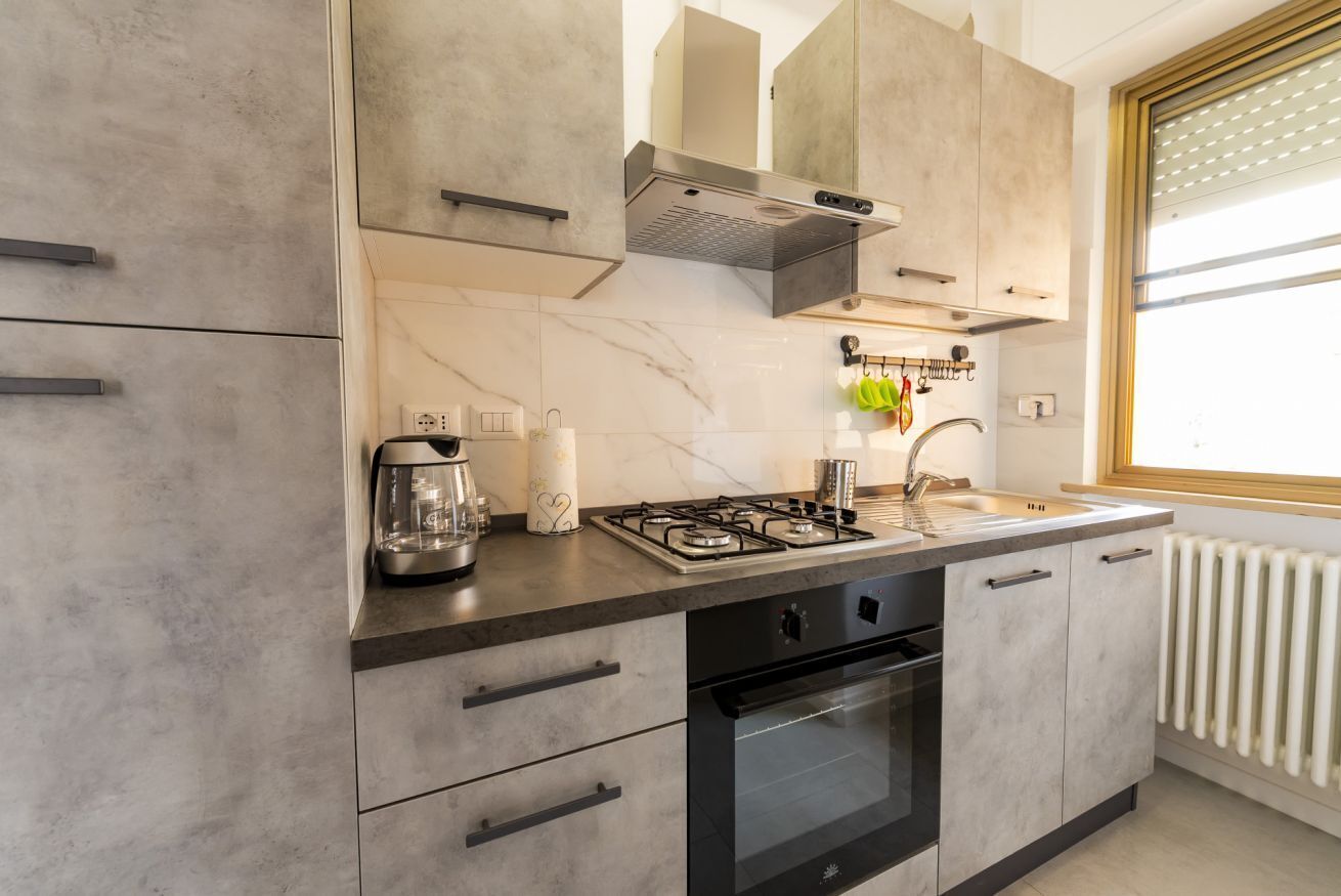 Fridge, toaster, ice maker