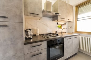 Fridge, toaster, ice maker