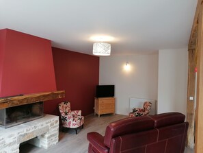 TV connectée, cheminée