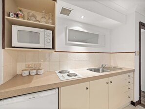 Microwave, stovetop
