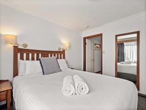 1 Schlafzimmer, Bügeleisen/Bügelbrett, Internetzugang