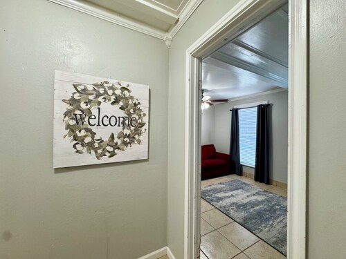 Charming 1-bedroom Getaway in the heart of Kilgore