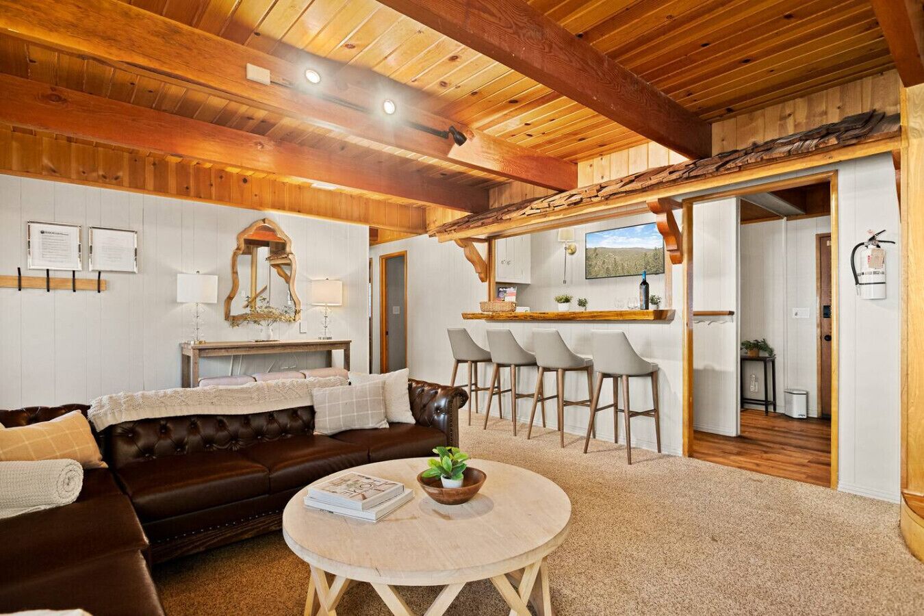 Timber & Tide Retreat + Fox Farm + Hot Tub + Games - Big Bear Lake, CA
