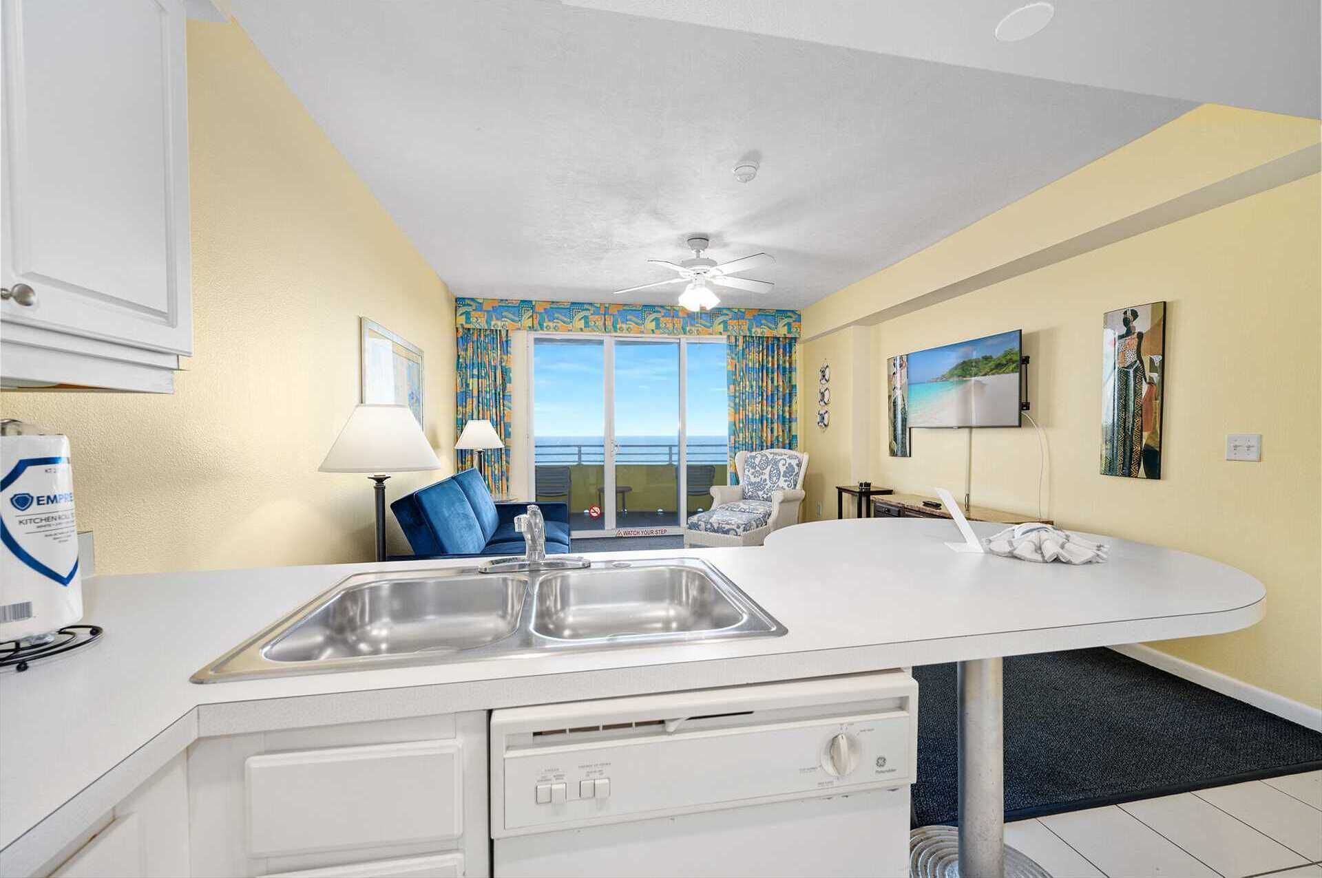 Luxury 18th Floor 1 Br Beach Condo Direct Oceanfront - Ormond Beach, FL