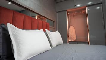Luxury Apartment, Patio, Garden View | Hypo-allergenic bedding, desk, laptop workspace, free WiFi
