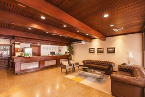 Lobby - Hotel Dan Inn São José do Rio Preto By Nacional Inn (SAO JOSE DO RIO PRETO)