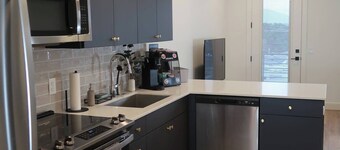 Cozy studio in marvelous Salt Lake City with WiFi, AC