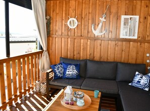 Mobile Home (Mobile Home With Terrace And Sea View) | Exterior