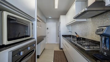 Departamento básico | Cocina privada