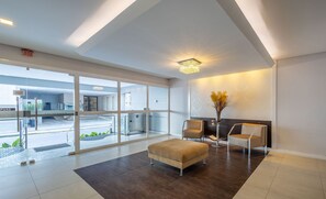 Apartamento básico | Vestíbulo