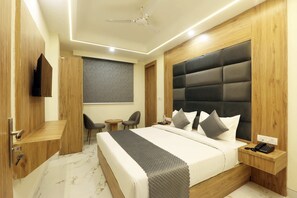 Dobbeltrom, byutsikt | Lydisolert og wi-fi (inkludert)