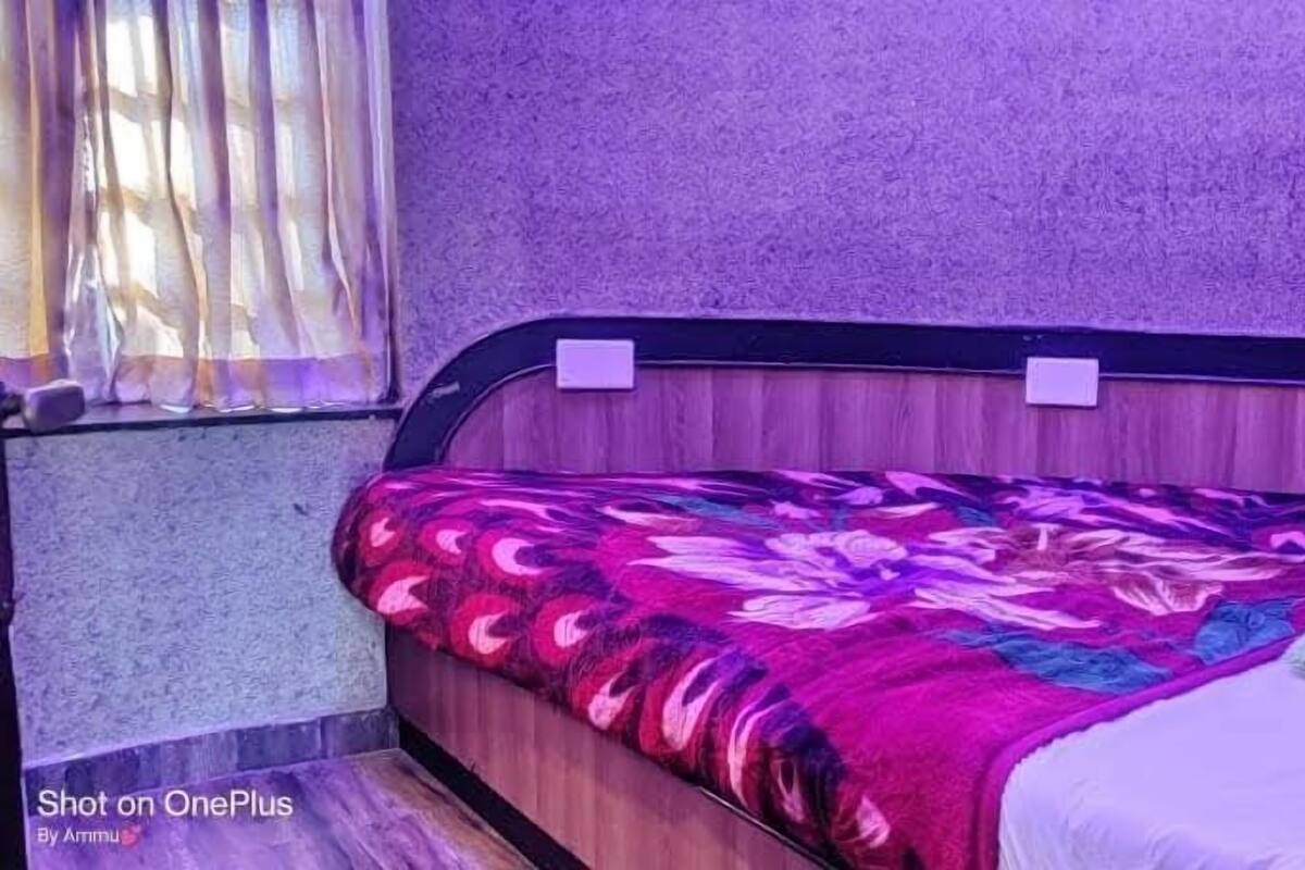 Deluxe Room | Free WiFi
