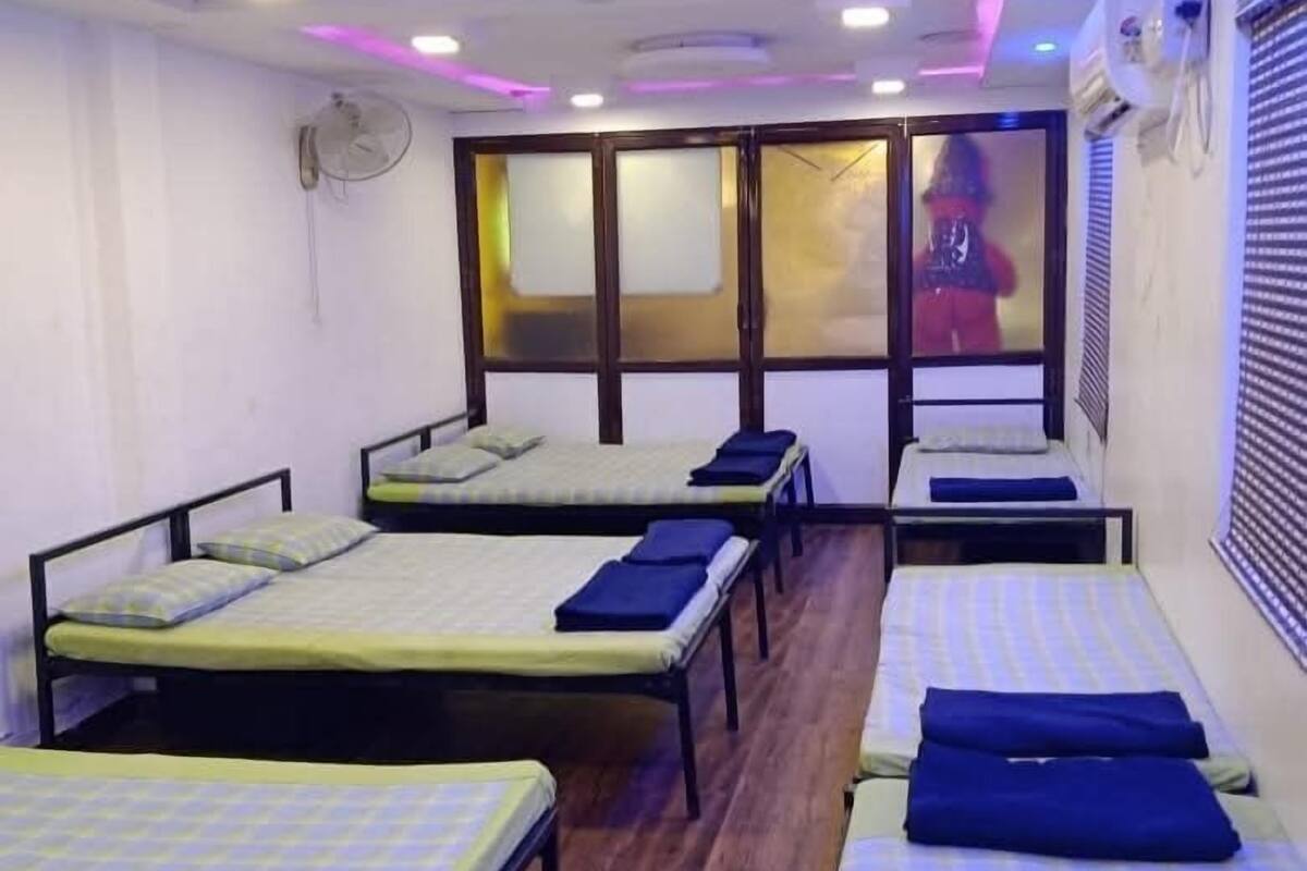 Comfort Shared Dormitory | Free WiFi