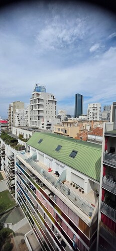hotel contro Marsiglia