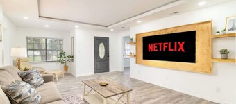 Downtown McAllen - Sleeps 10