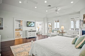 House (Multiple Bedrooms) | Interior