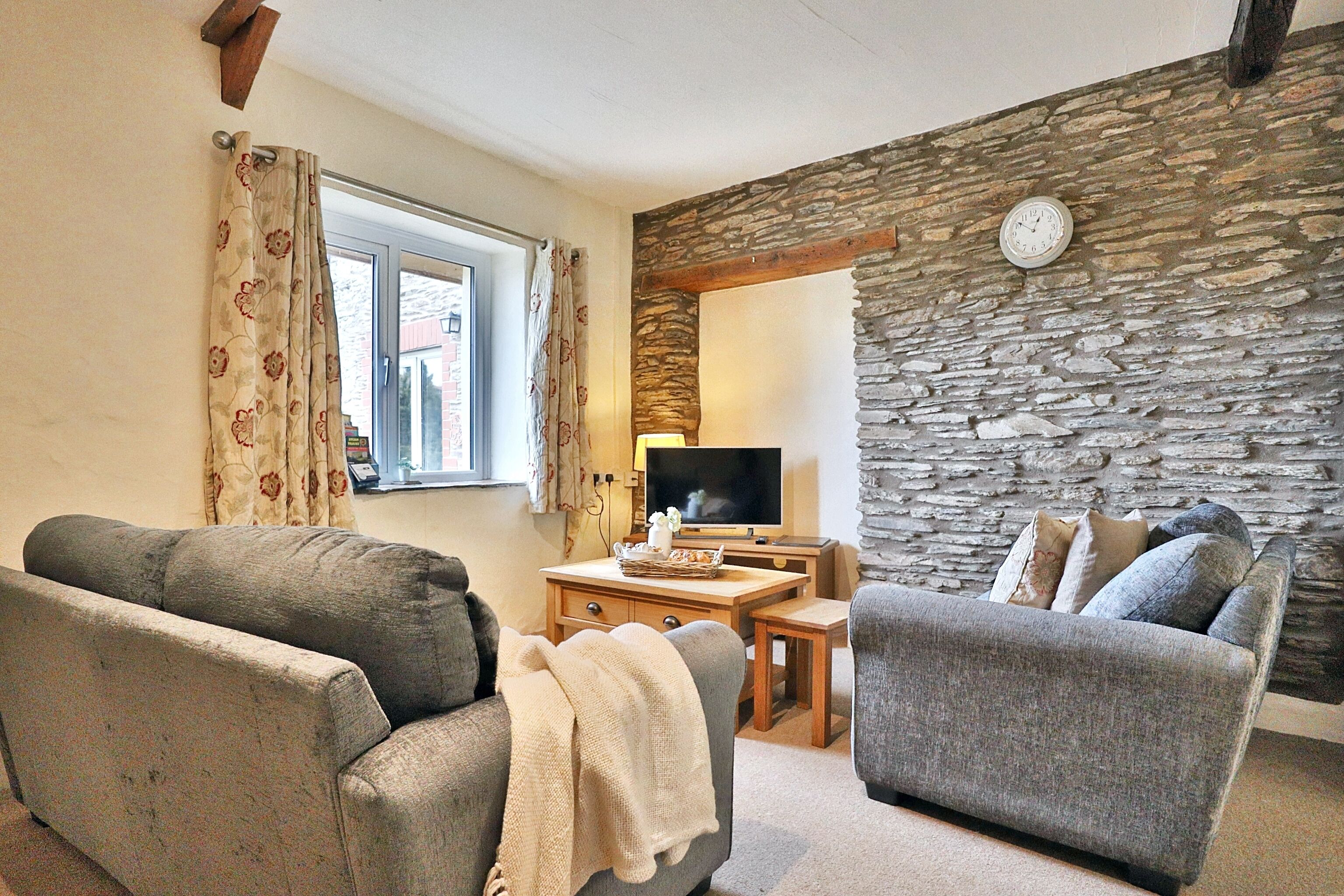 Cottage, Multiple Beds (The Barn) | Room amenity