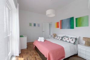 2 bedrooms, Internet