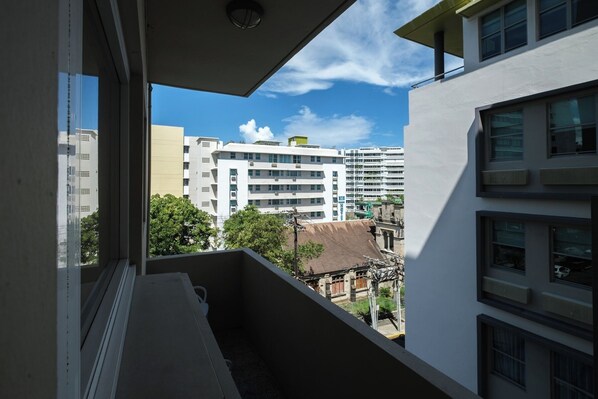 1 bedroom - King Bed Balcony Free Parking (San Juan)