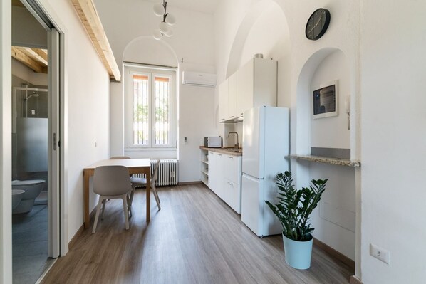 Interior - GuestHost - MM2 Lambrate Bright Apartment (Milan)