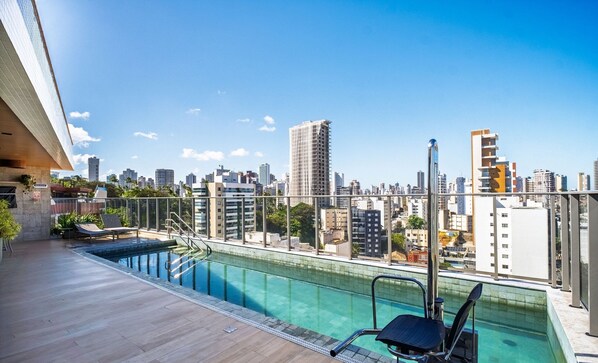 Basic Apartment | Pool - 1-bed Apt. Barra, Salvador - Ocb0204 (Salvador)