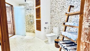 Hair dryer, towels