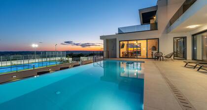 Beautiful home in Kakma with sauna