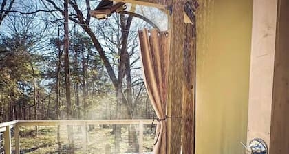 Sultry Safari Unique Romantic Glamping Cabin