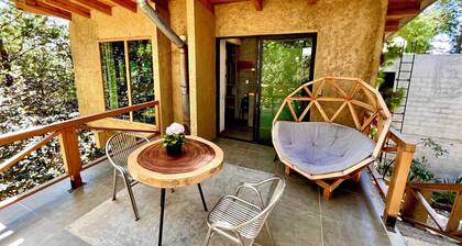 Beautiful cabin in the middle of the forest, Cabaña ColibrĂ.
