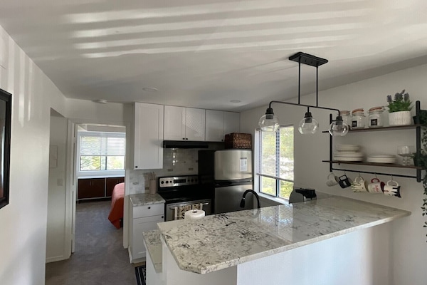 Microones, forn, placa de cuina i rentaplats