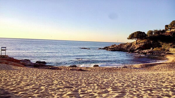 Na praia